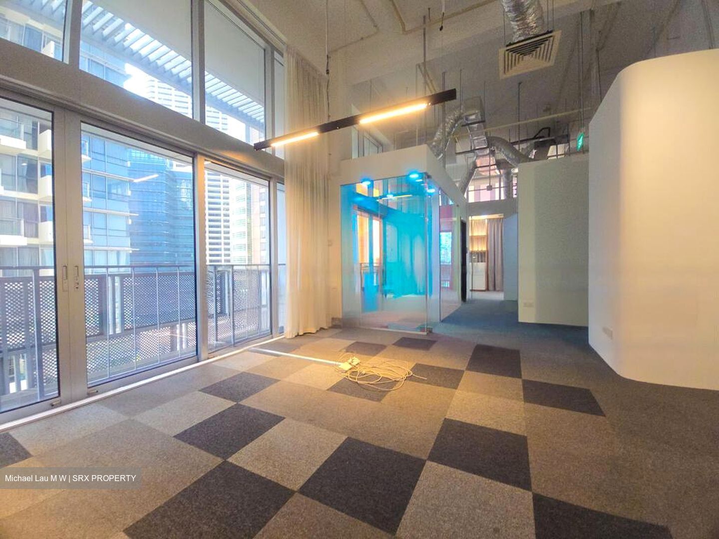 Eon Shenton (D2), Office #466418191